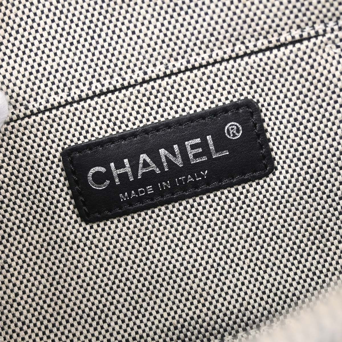 Chanel Camellia No.5 Flap Canvas Black Canvas Handbag (Pre-Owned)