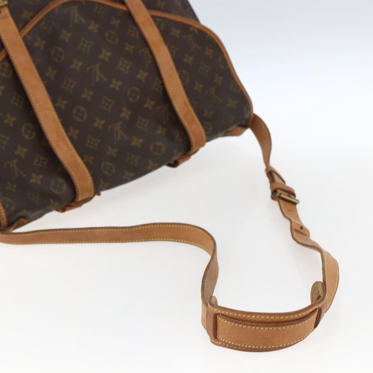 Louis Vuitton Saumur Monogram Canvas Brown Canvas Shoulder Bag Bag (Pre-Owned)