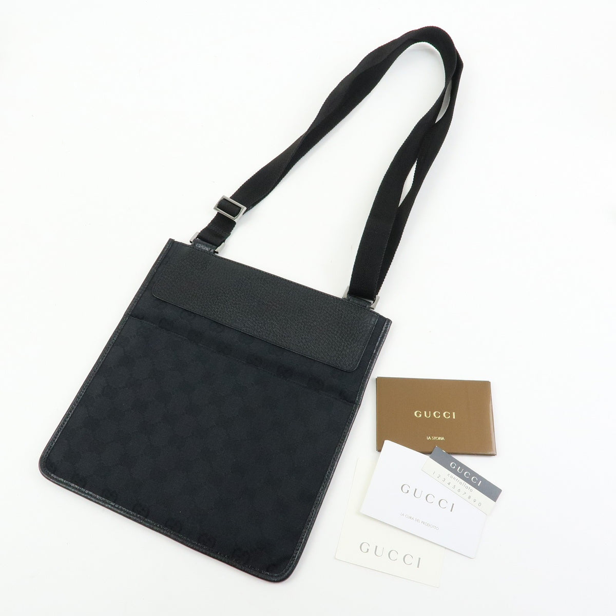 Gucci Shoulder Canvas Black Canvas Shoulder Bag Bag (Pre-Owned)