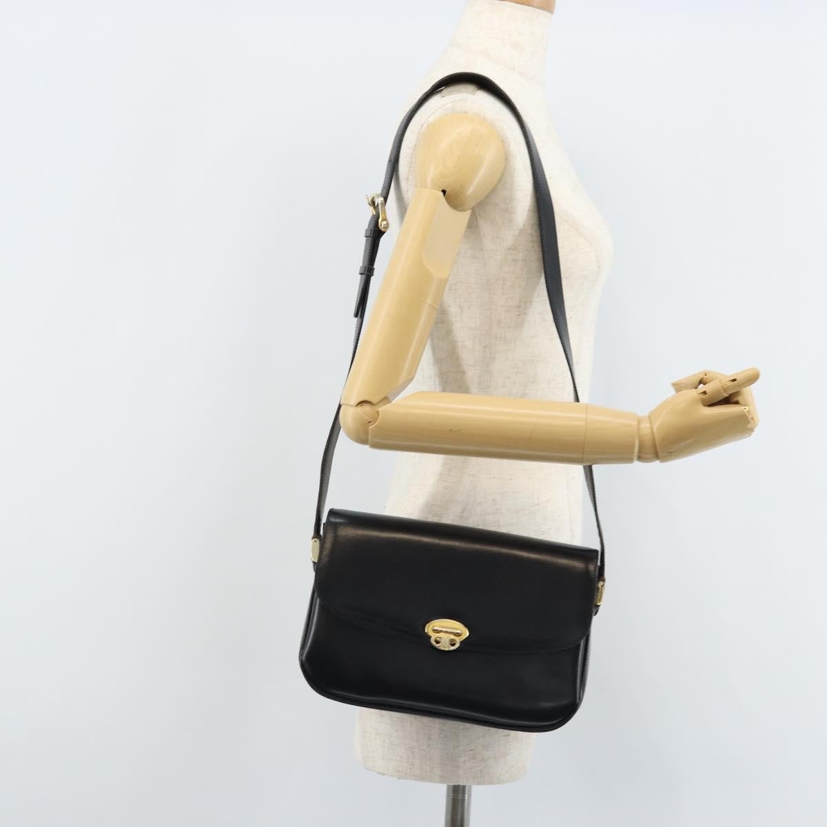 Celine Shoulder Leather Black Leather Shoulder Bag Bag (Pre-Owned)