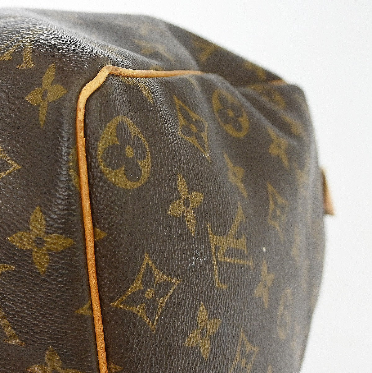 Louis Vuitton Keepall Monogram Canvas Brown Canvas Travel Bag Bag (Pre-Owned)
