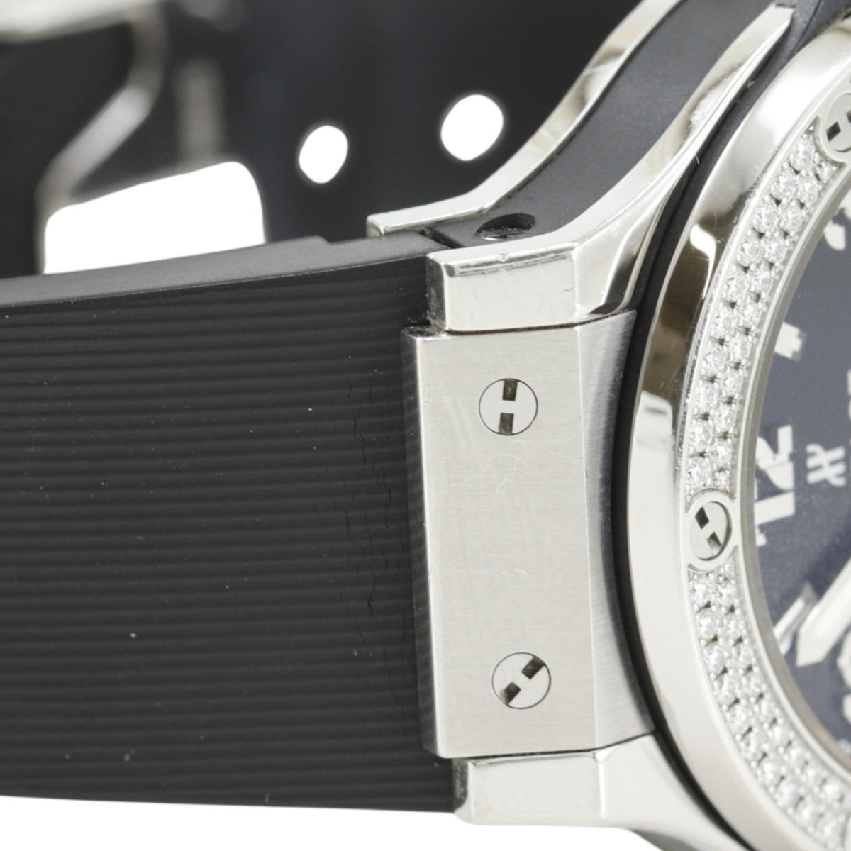 Hublot Big Bang Quartz Stainless Steel And Rubber With Diamond Bezel Watch (Pre-Owned)
