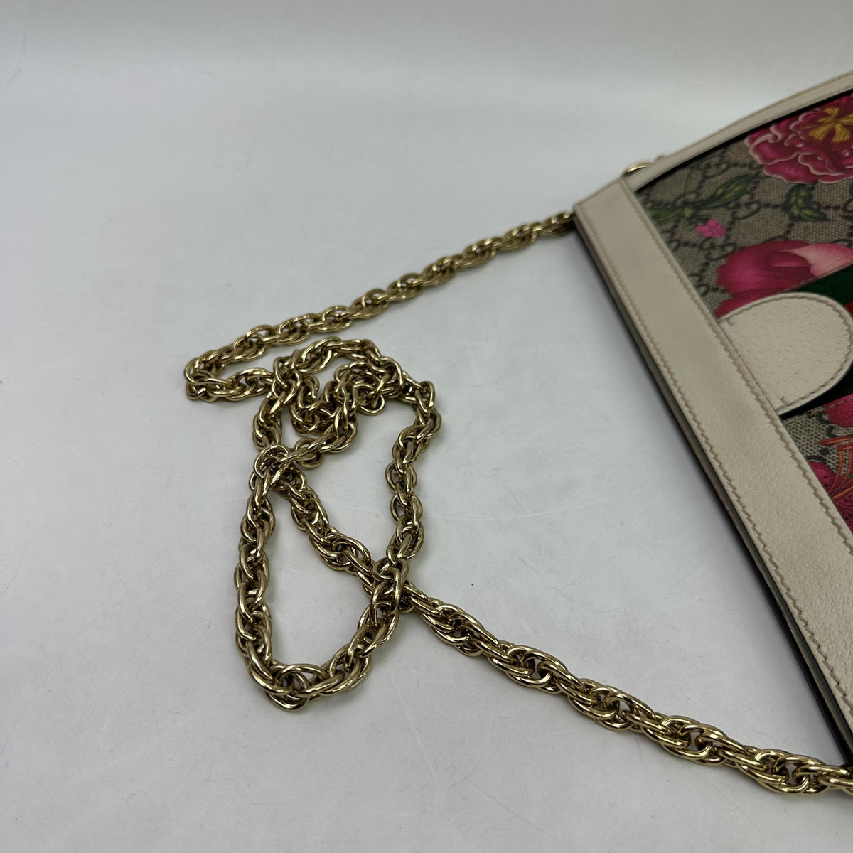 Gucci Ophidia Chain Flora Gg Coated Canvas Multicolour Canvas Shoulder Bag Bag (Pre-Owned)