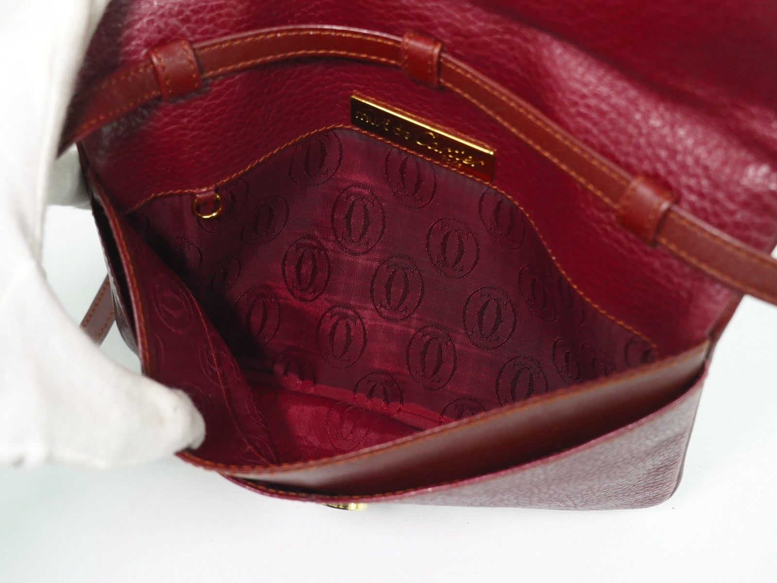 Cartier Must De Cartier Leather Burgundy Leather Shoulder Bag Bag (Pre-Owned)