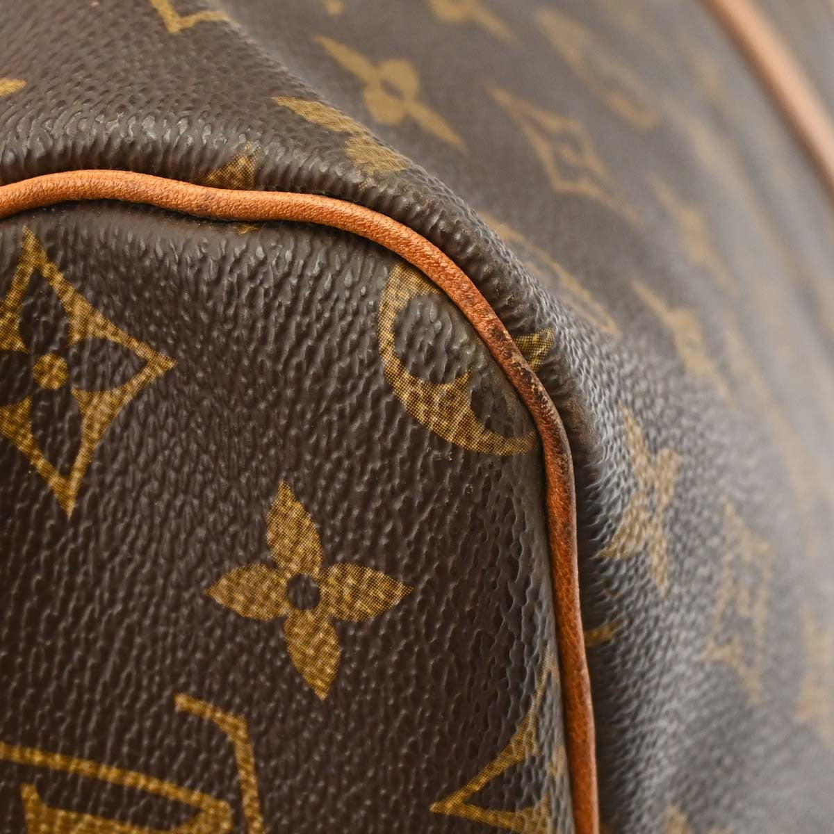 Louis Vuitton Keepall Monogram Canvas Brown Canvas Travel Bag Bag (Pre-Owned)