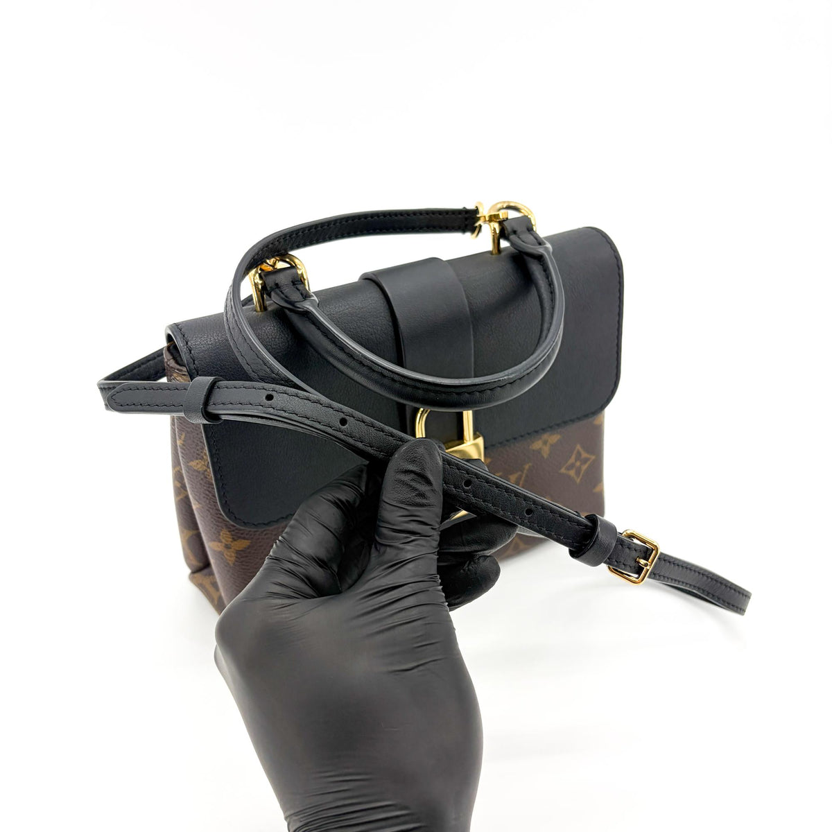 Louis Vuitton Locky Monogram Canvas With Leather Black Canvas Handbag (Pre-Owned)