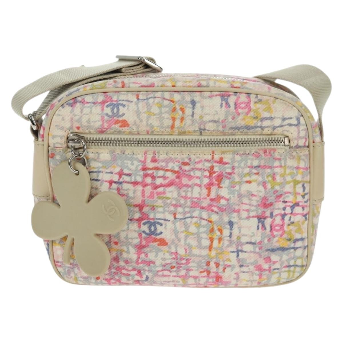 Chanel Vintage Clover Camera Printed Canvas Multicolour Canvas Shoulder Bag Bag (Pre-Owned)