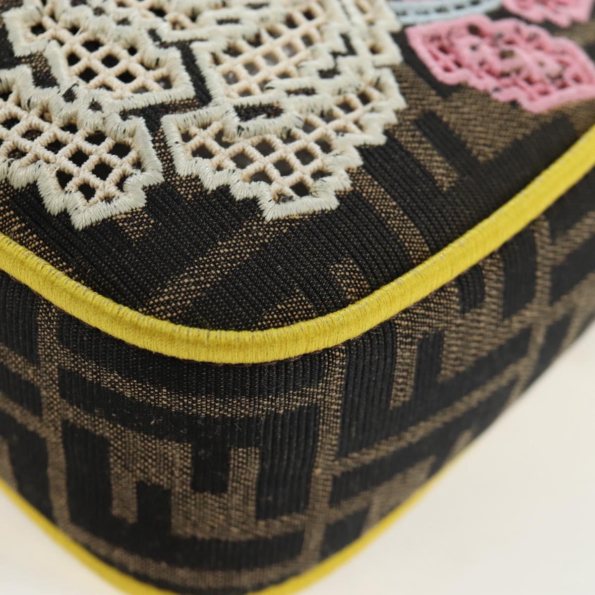 Fendi Mamma Baguette Zucca Jacquard Velvet Multicolour Canvas Shoulder Bag Bag (Pre-Owned)
