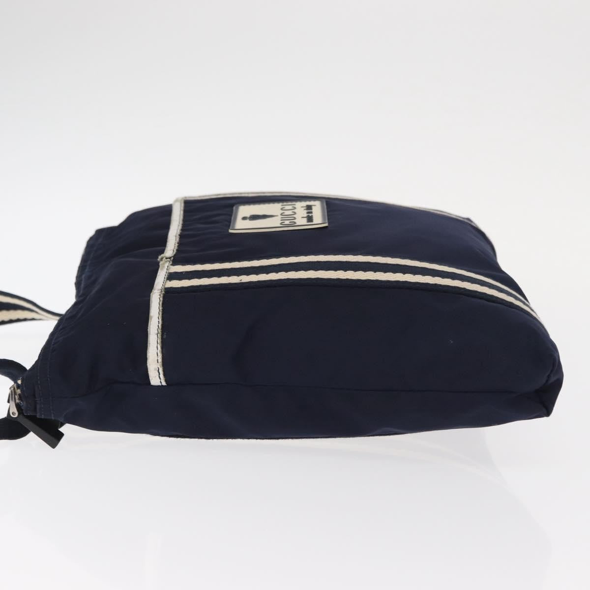 Gucci Vintage Gg Coated Canvas Navy Nylon Shoulder Bag Bag (Pre-Owned)