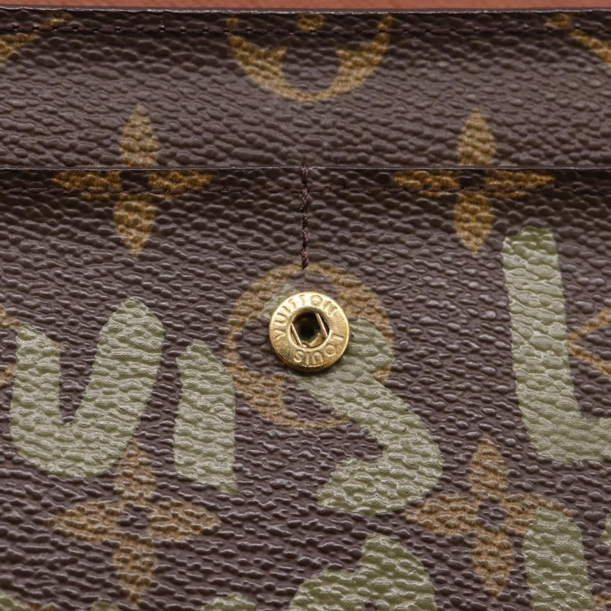Louis Vuitton Sarah Limited Edition Monogram Graffiti Khaki Canvas Wallets Accessory (Pre-Owned)