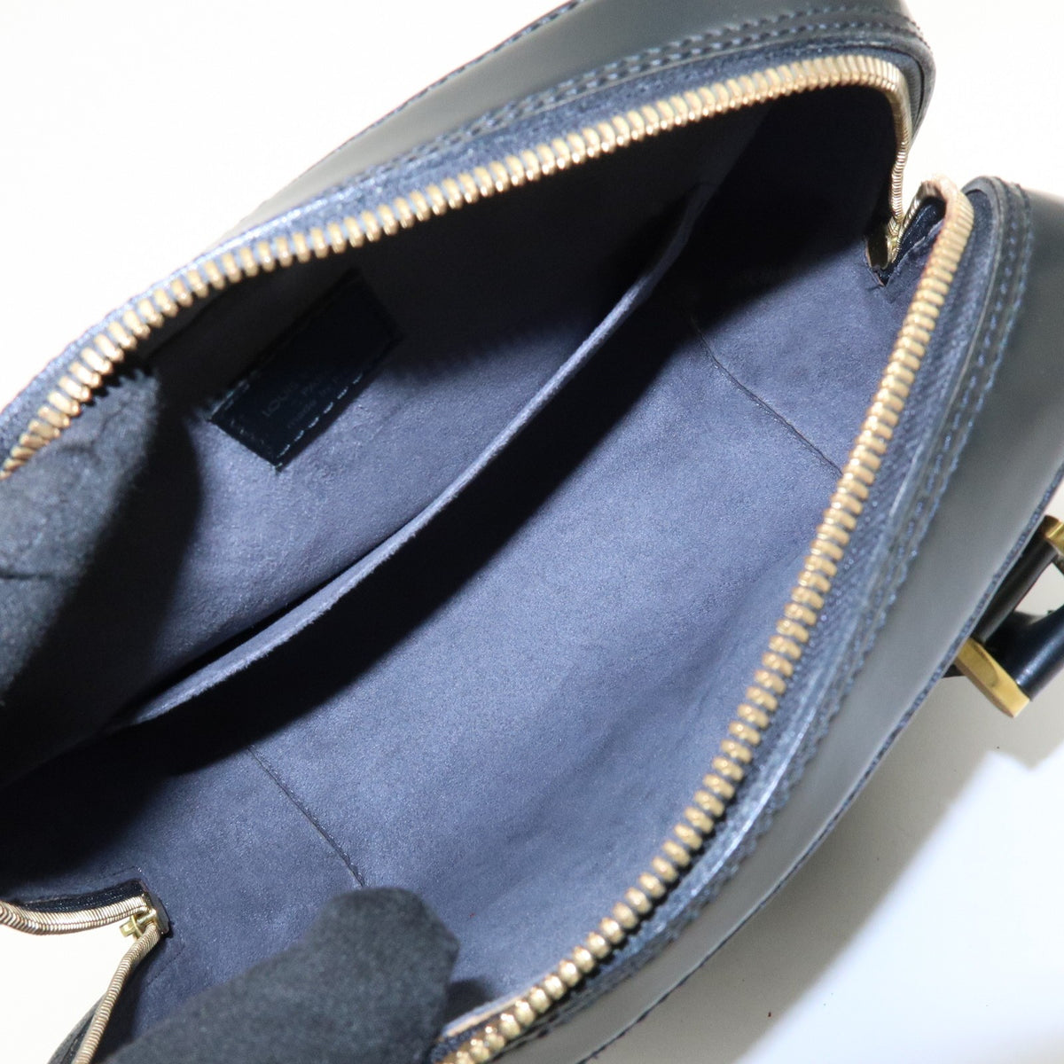 Louis Vuitton Sablons Epi Leather Black Leather Handbag (Pre-Owned)