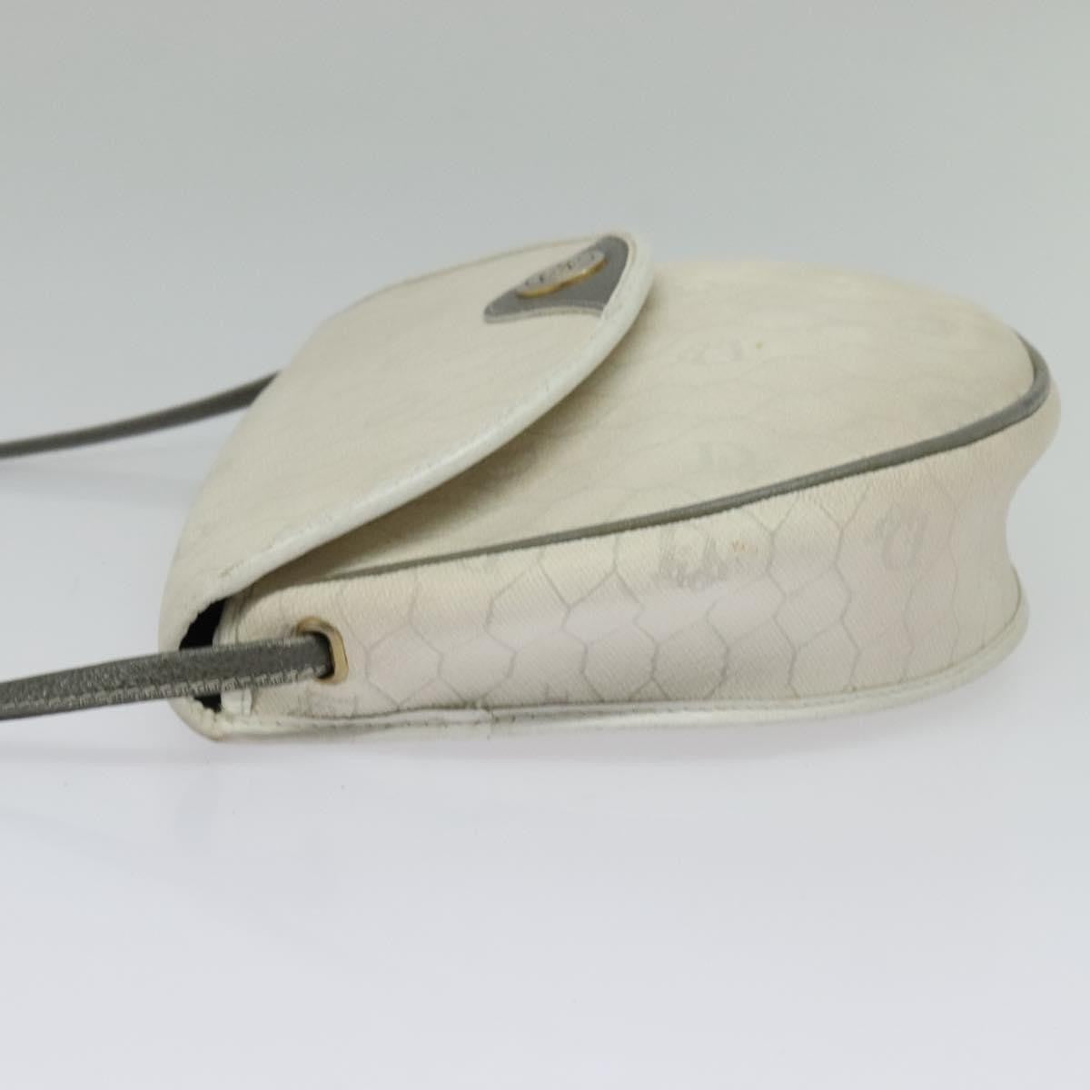 Christian Dior Vintage Honeycomb Canvas White Canvas Shoulder Bag Bag (Pre-Owned)
