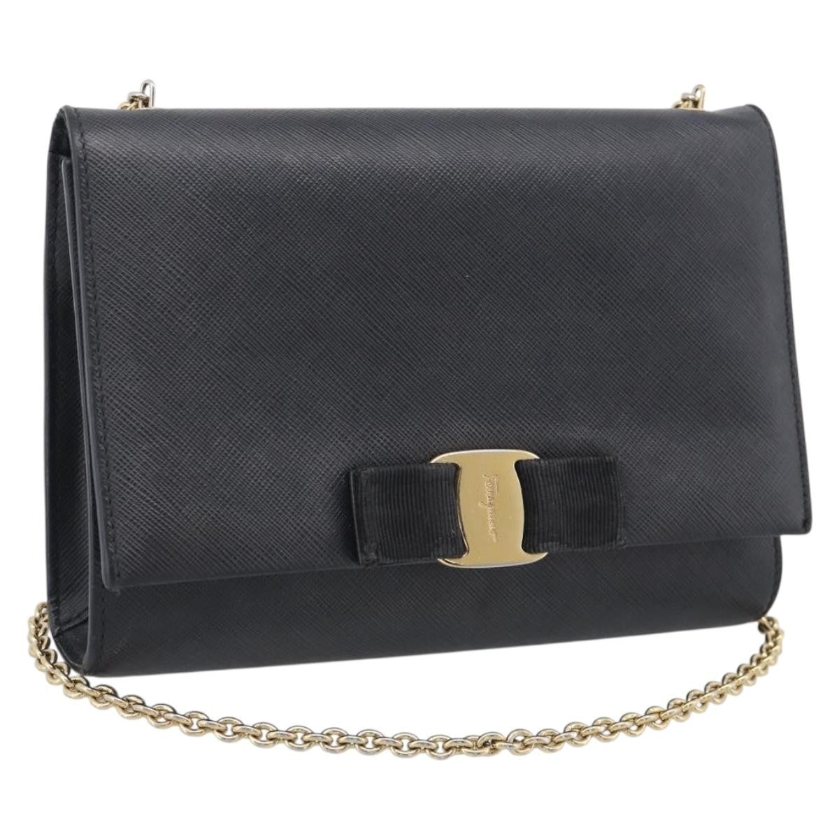 Salvatore Ferragamo Vala Chain Leather Black Leather Shoulder Bag Bag (Pre-Owned)
