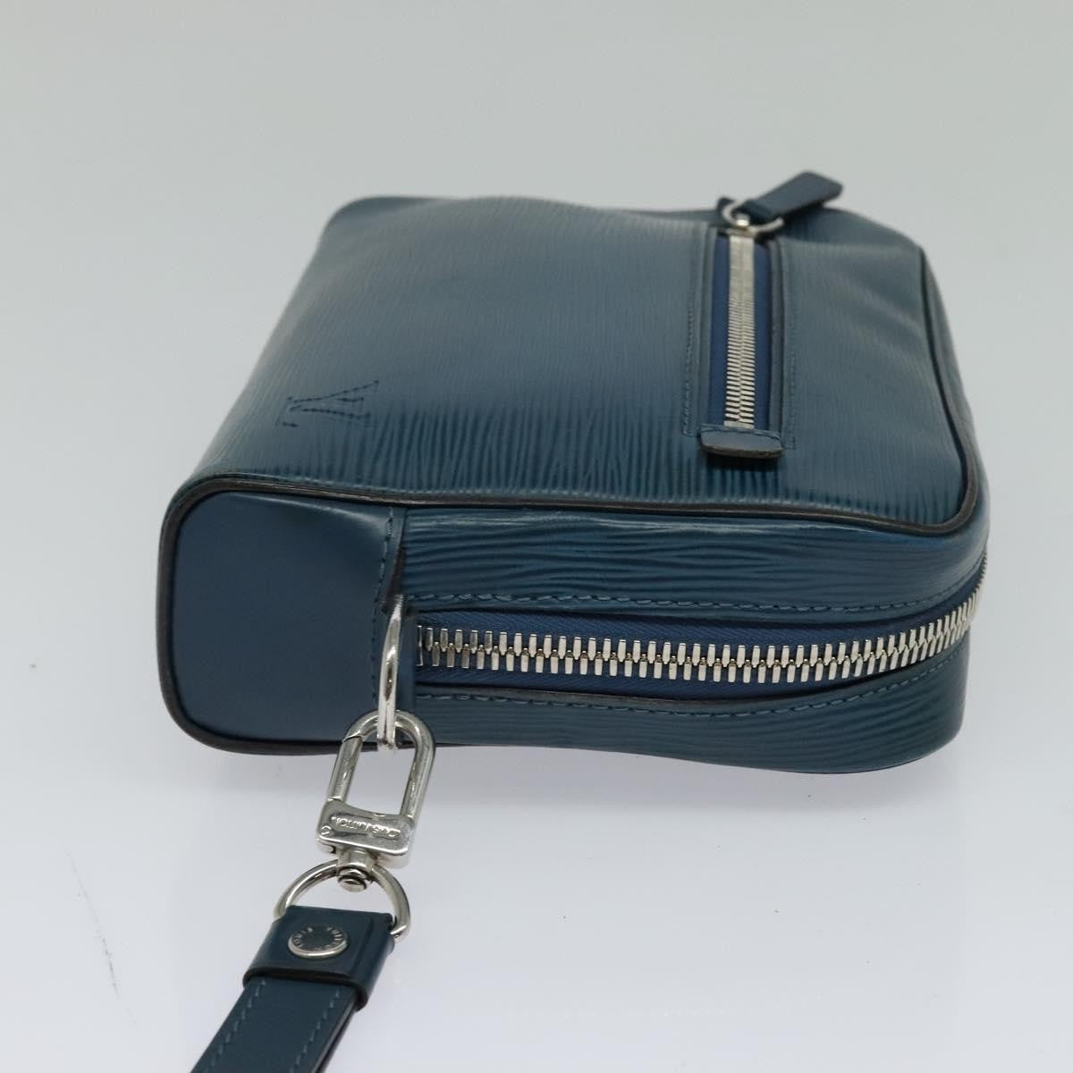 Louis Vuitton Neo Hoche Clutch Epi Leather Blue Leather Clutche & Pouche Bag (Pre-Owned)