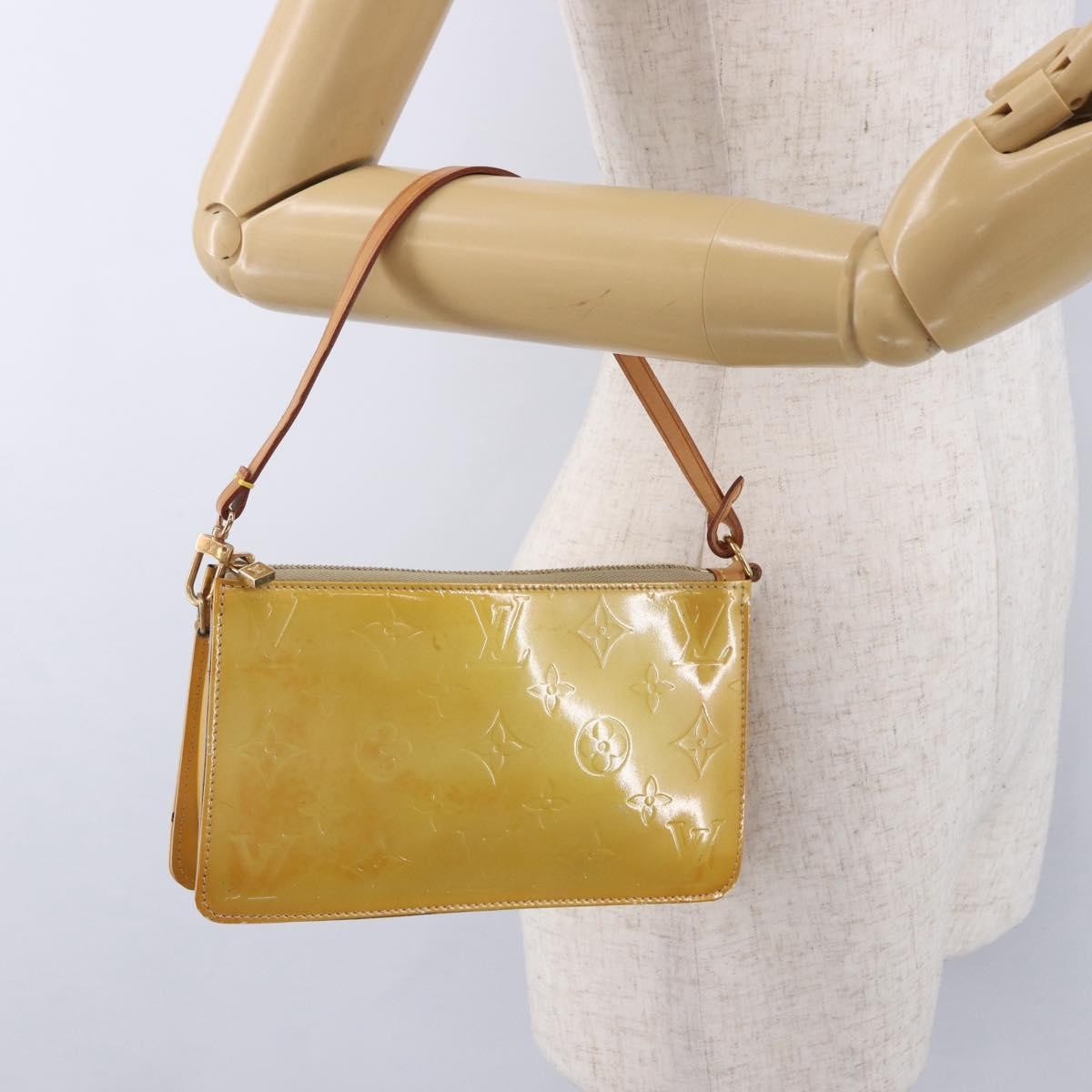 Louis Vuitton Lexington Pochette Monogram Vernis Beige Patent_Leather Clutche & Pouche Bag (Pre-Owned)
