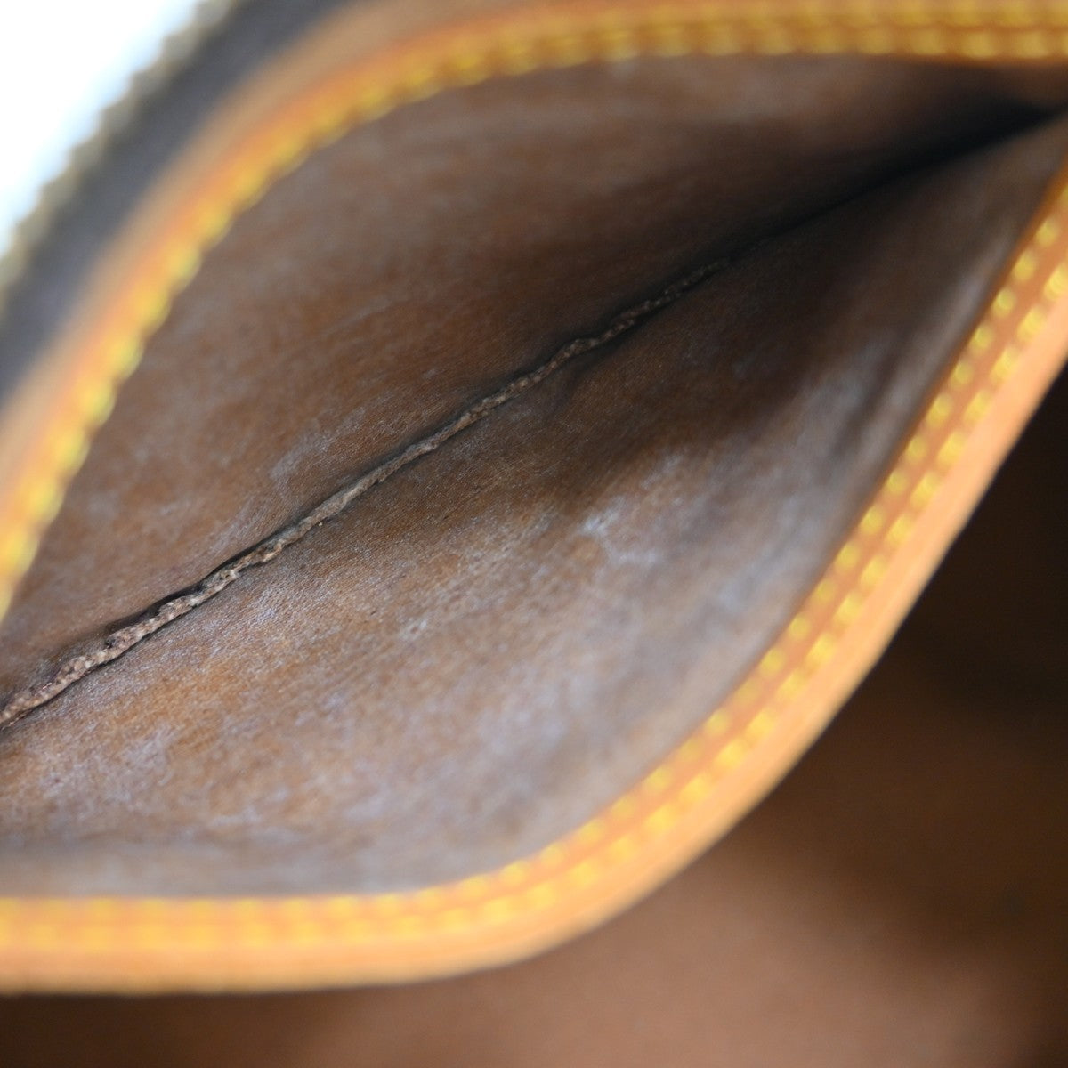 Louis Vuitton Speedy Monogram Canvas Brown Canvas Handbag (Pre-Owned)