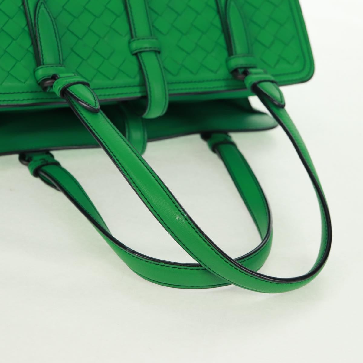 Bottega Veneta Intrecciato Leather Green Leather Handbag (Pre-Owned)