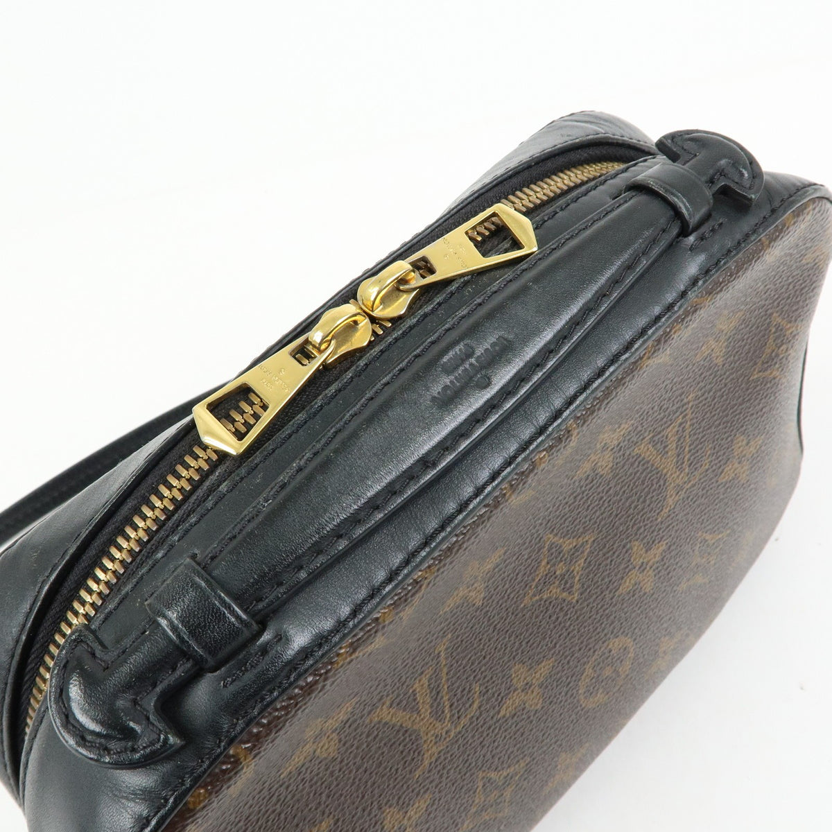 Louis Vuitton Saintonge Monogram Canvas With Leather Brown Canvas Handbag (Pre-Owned)