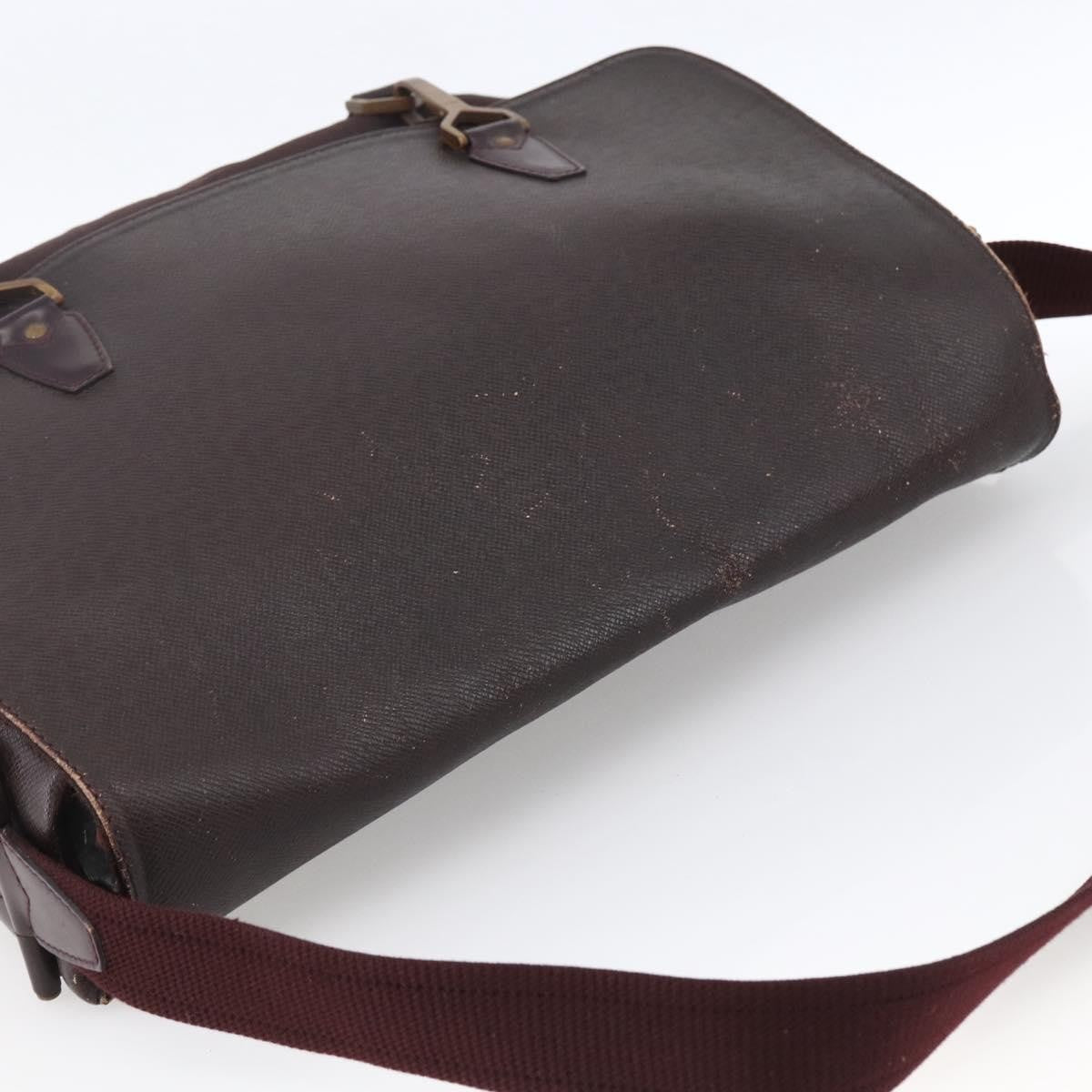 Louis Vuitton Dersou Taiga Leather And Canvas Brown Leather Shoulder Bag Bag (Pre-Owned)