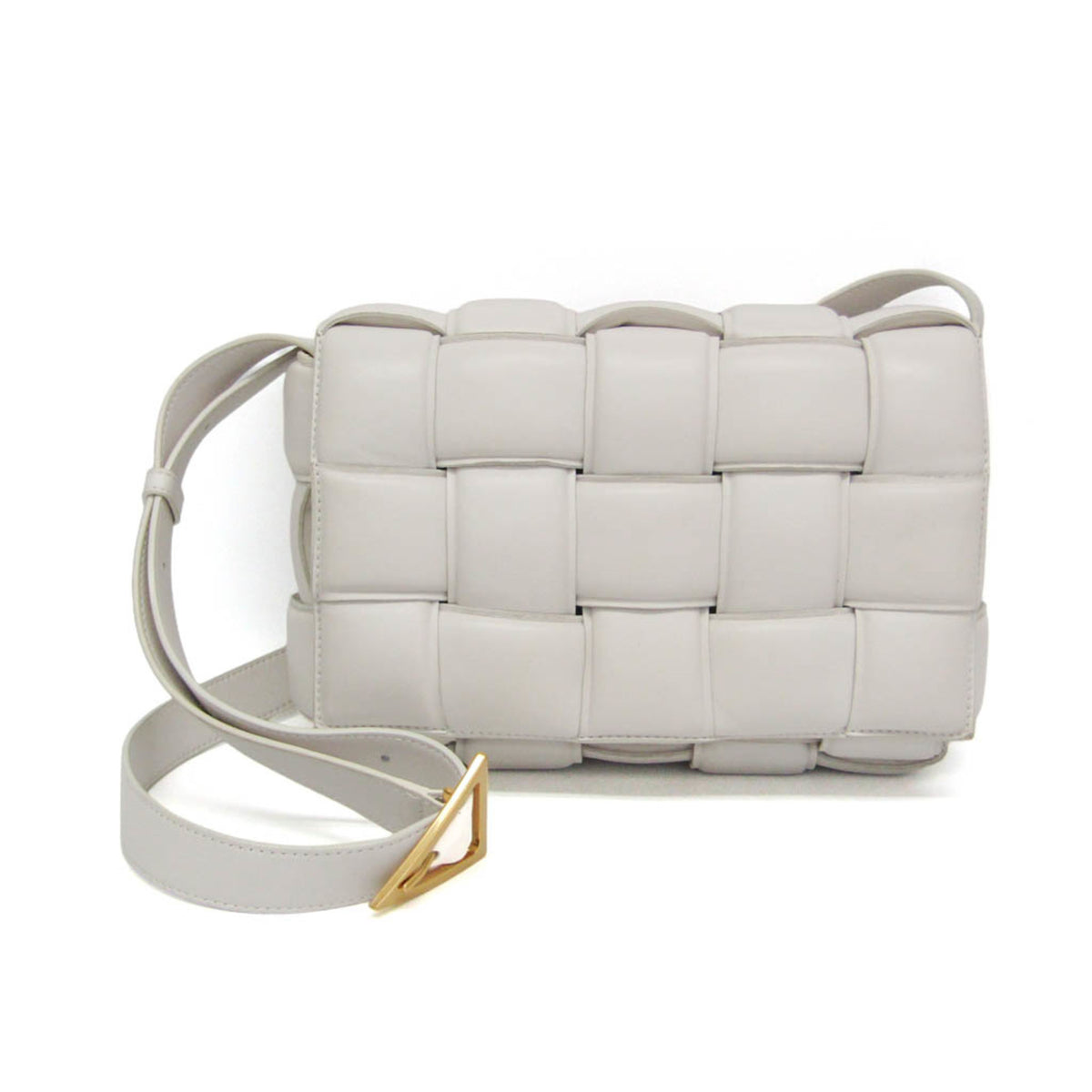 Bottega Veneta Cassette Chain Padded Maxi Intrecciato Leather White Leather Shoulder Bag Bag (Pre-Owned)