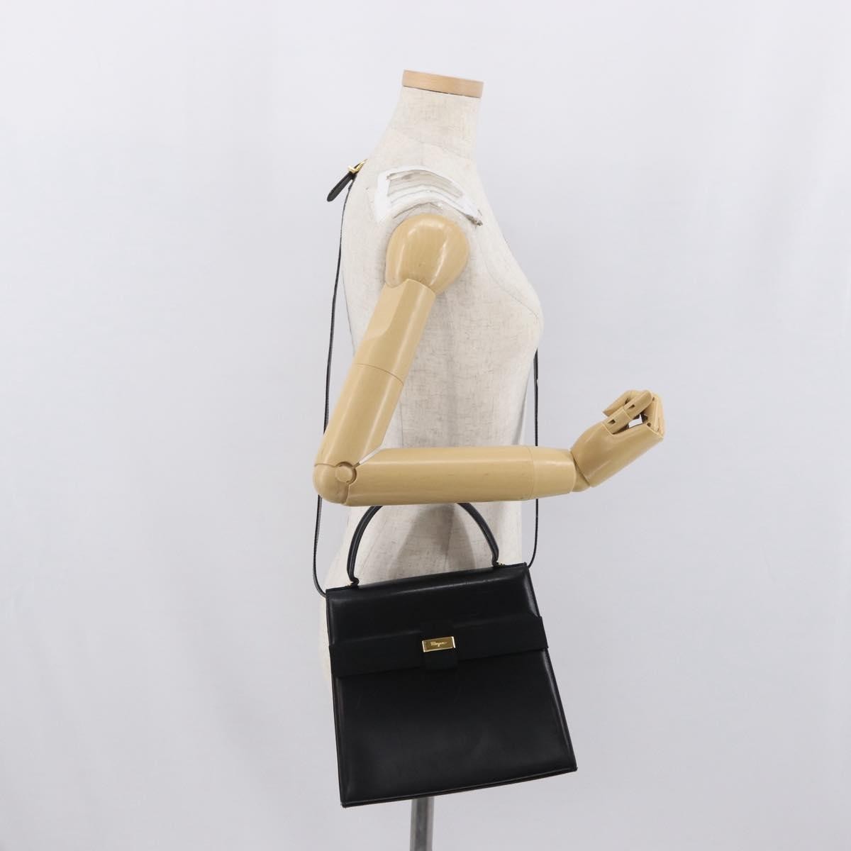Salvatore Ferragamo Vara Leather Black Leather Handbag (Pre-Owned)