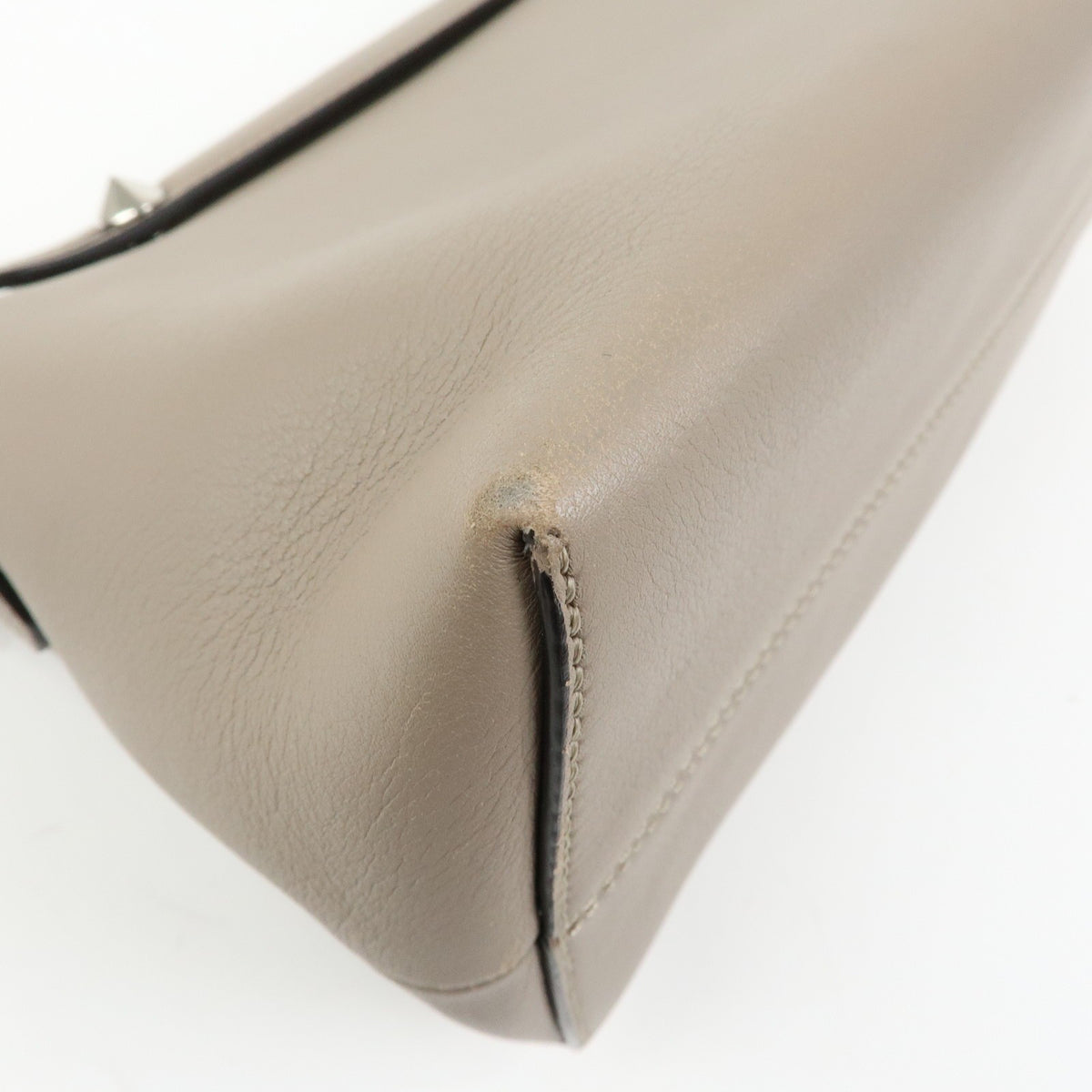 Fendi By The Way Satchel Leather Beige Leather Handbag (Pre-Owned)