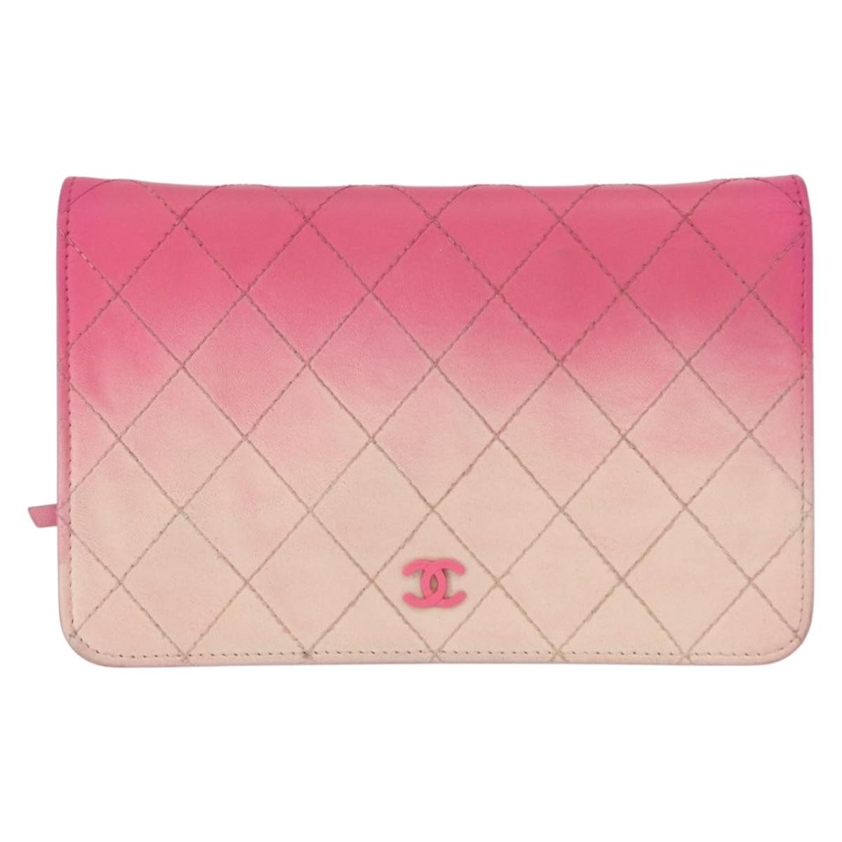 Chanel Wallet On Chain Quilted Ombre Lambskin Pink Leather Crossbody Bag Bag (Pre-Owned)