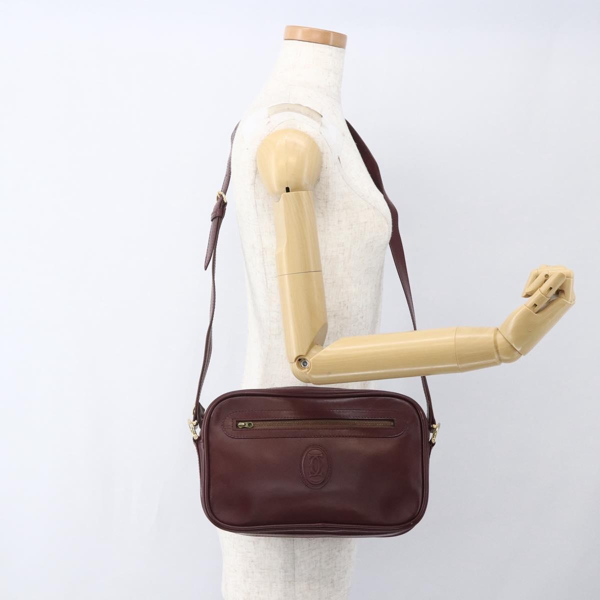 Cartier Must De Cartier Leather Burgundy Leather Shoulder Bag Bag (Pre-Owned)