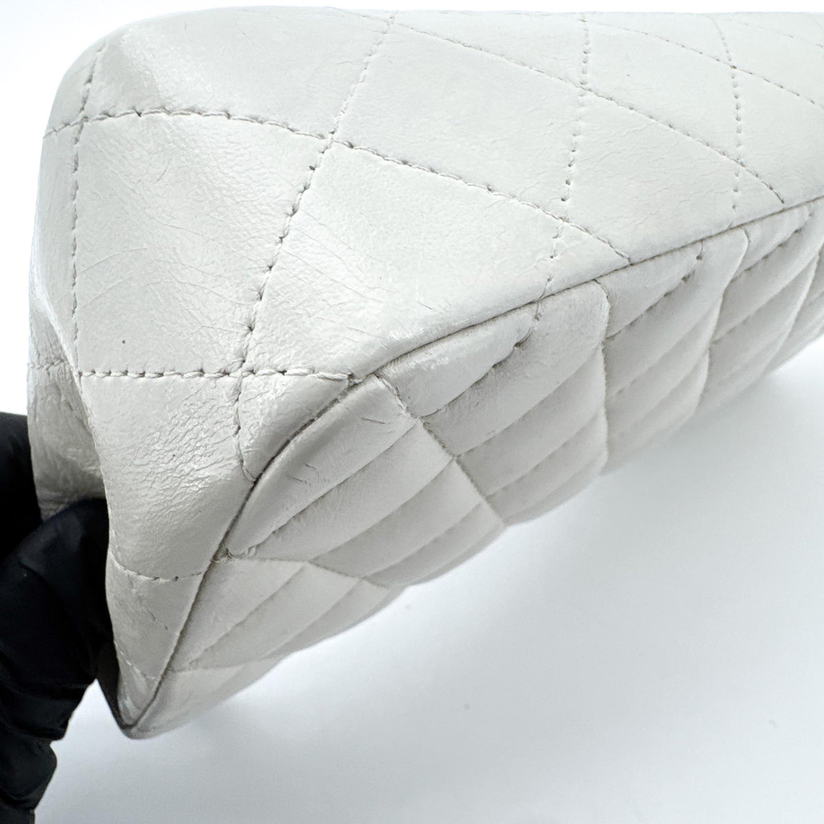 Chanel Classic Single Flap Bag Quilted Lambskin White Leather Shoulder Bag Bag (Pre-Owned)