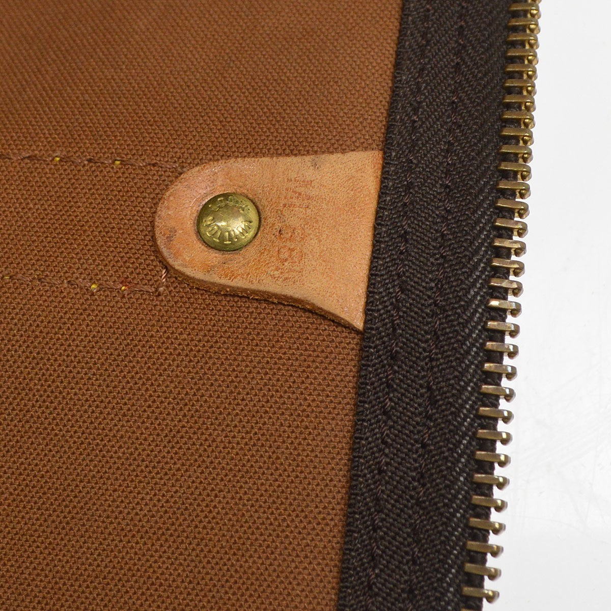Louis Vuitton Keepall Monogram Canvas Brown Canvas Travel Bag Bag (Pre-Owned)