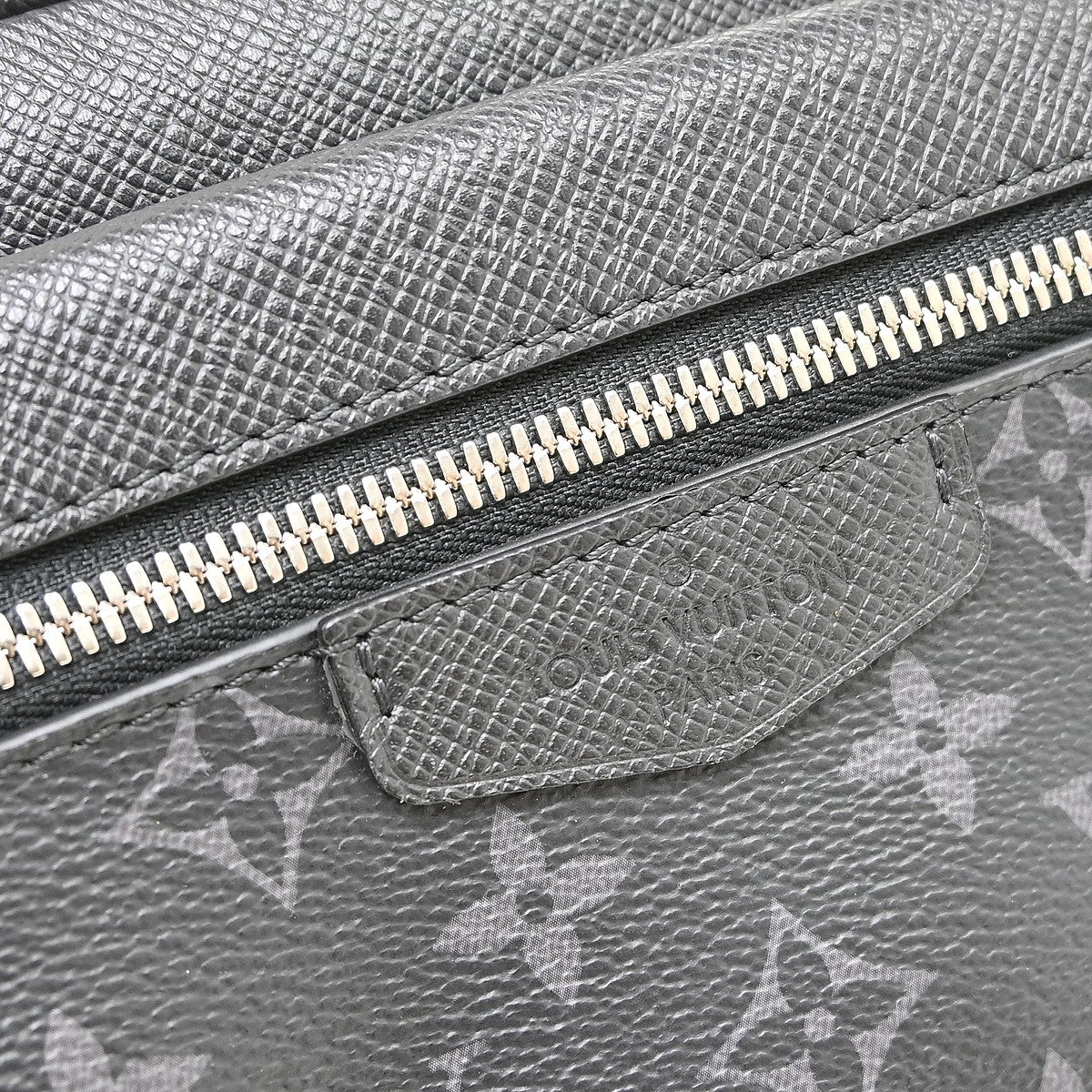 Louis Vuitton Outdoor Bumbag Monogram Taigarama Black Leather Shoulder Bag Bag (Pre-Owned)