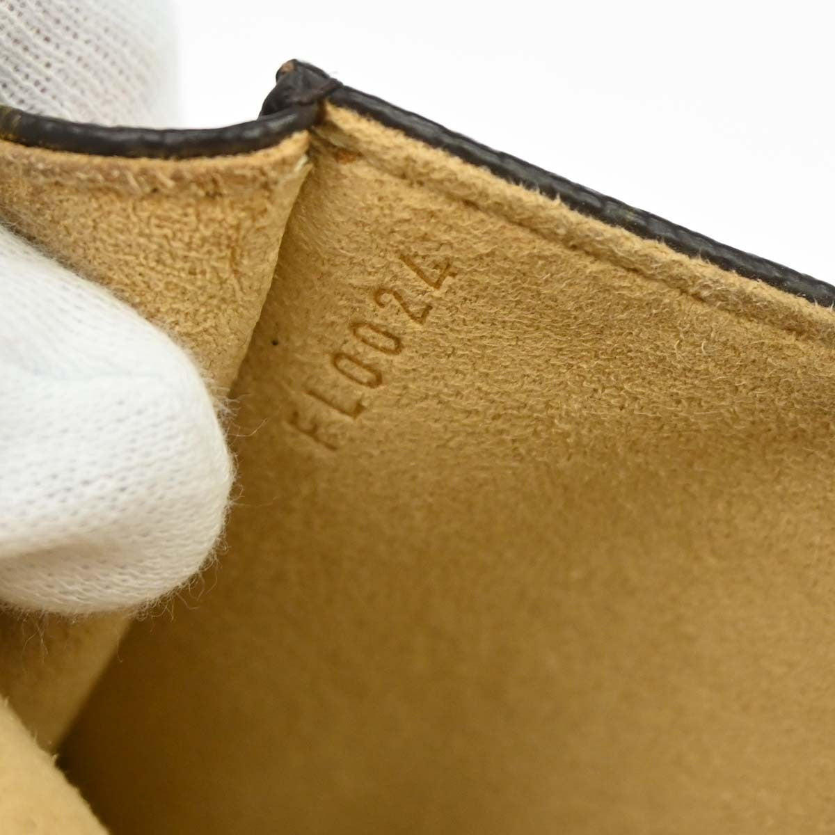 Louis Vuitton Florentine Waist Monogram Canvas Brown Canvas Clutche & Pouche Bag (Pre-Owned)