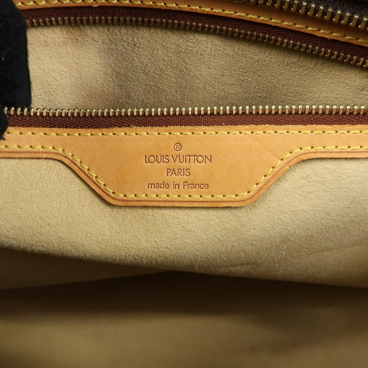 Louis Vuitton Luco Monogram Canvas Brown Canvas Handbag (Pre-Owned)
