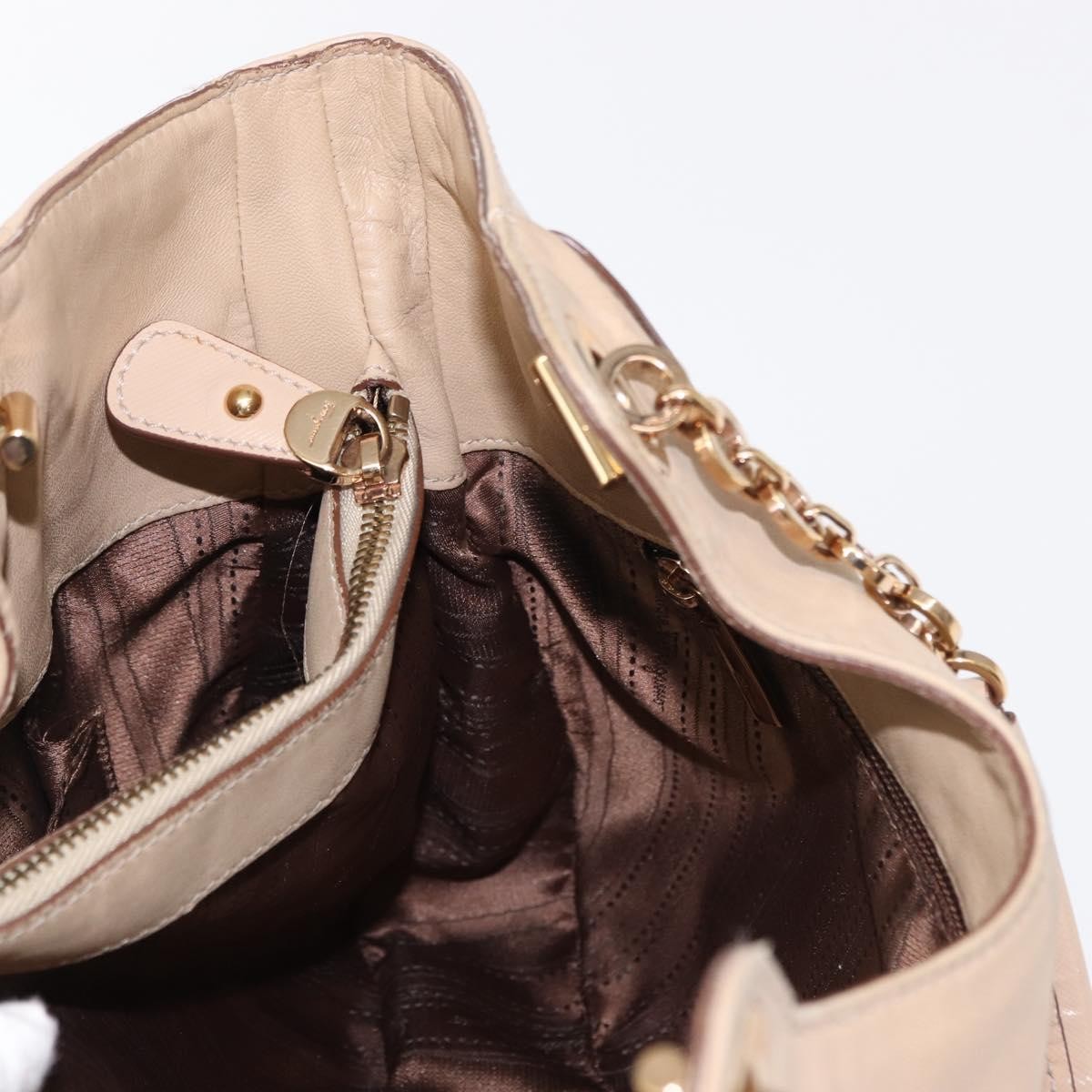 Salvatore Ferragamo Betulla Chain Leather Beige Leather Tote Bag Bag (Pre-Owned)