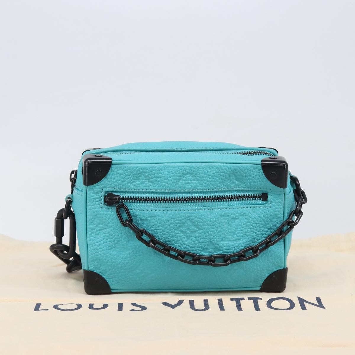 Louis Vuitton Soft Trunk Monogram Taurillon Leather Blue Leather Handbag (Pre-Owned)