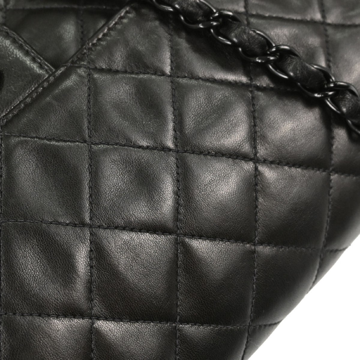 Chanel So Black Classic Single Flap Quilted Lambskin Black Leather Handbag (Pre-Owned)