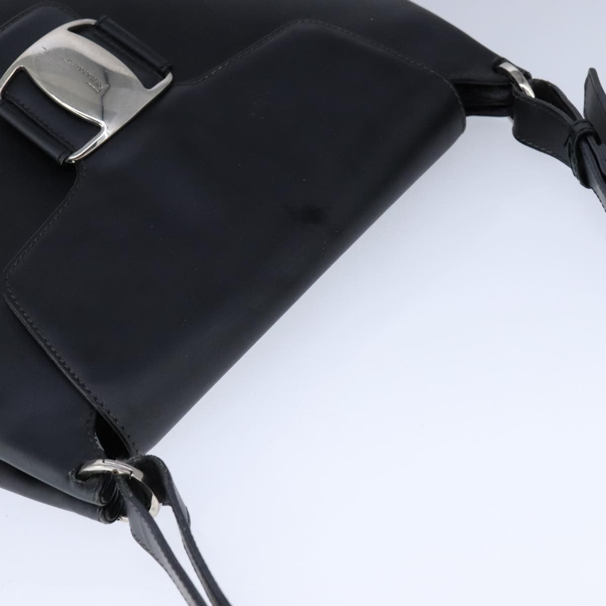 Salvatore Ferragamo Vara Leather Black Patent_Leather Shoulder Bag Bag (Pre-Owned)