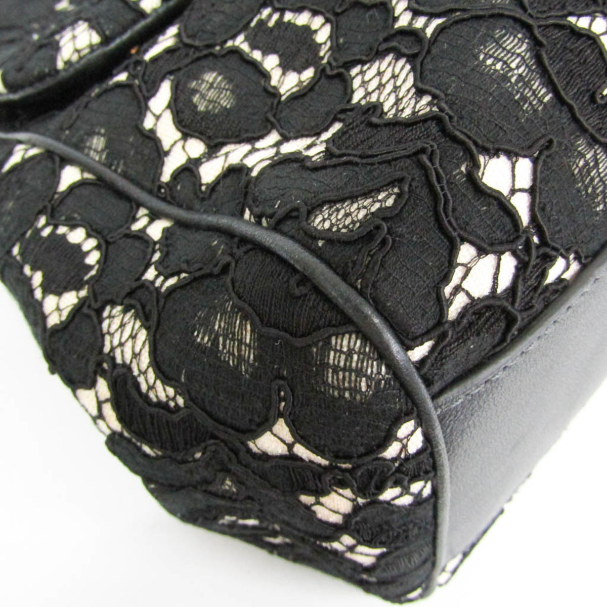 Dolce & Gabbana Miss Sicily Floral Lace Black Cotton Handbag (Pre-Owned)