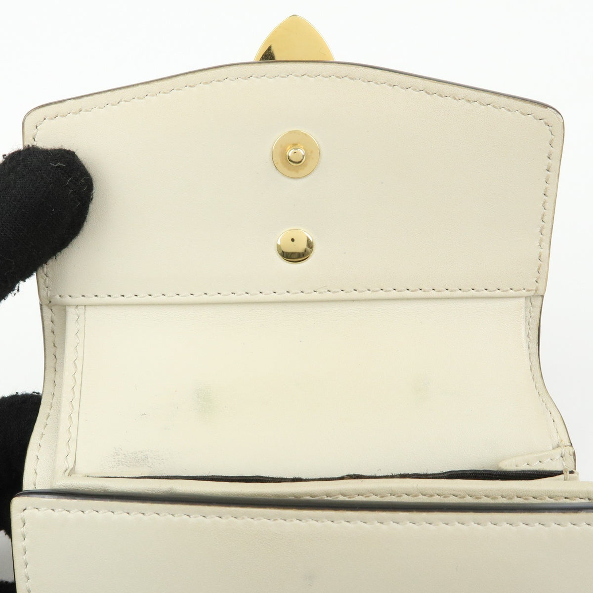 Gucci Sylvie Compact Leather Beige Leather Wallets Accessory (Pre-Owned)