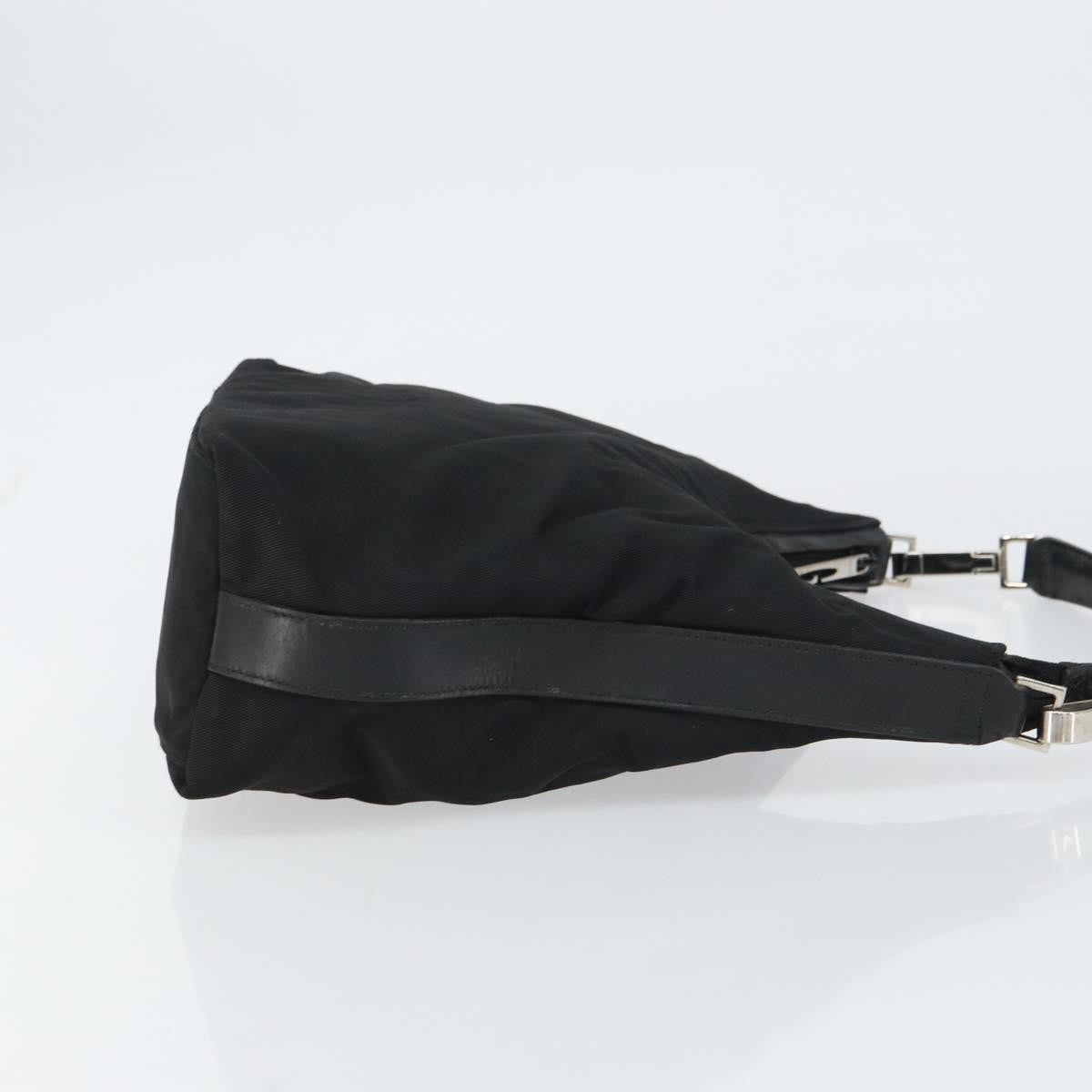 Gucci Zip Hobo Nylon Black Nylon Handbag (Pre-Owned)