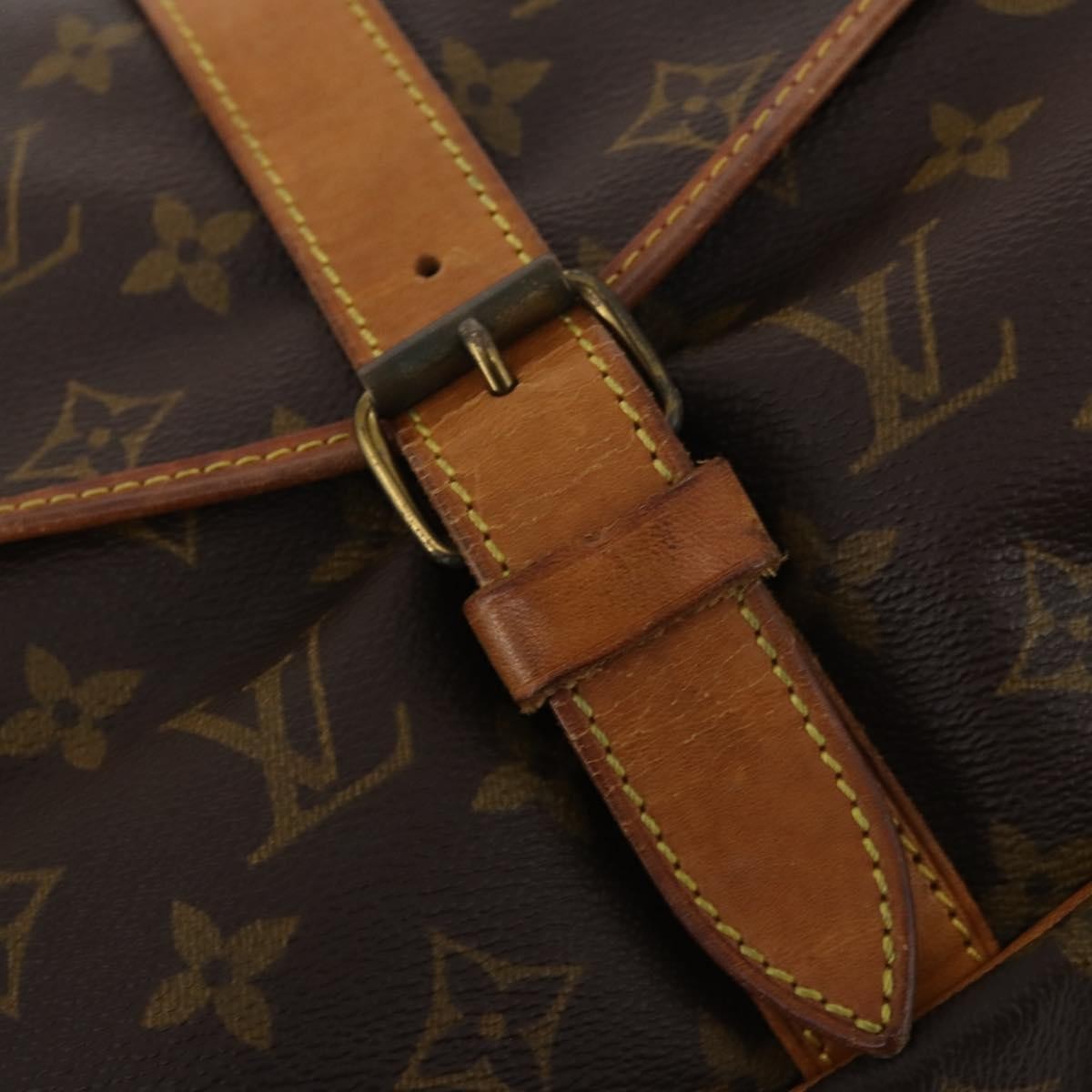 Louis Vuitton Saumur Monogram Canvas Brown Canvas Shoulder Bag Bag (Pre-Owned)