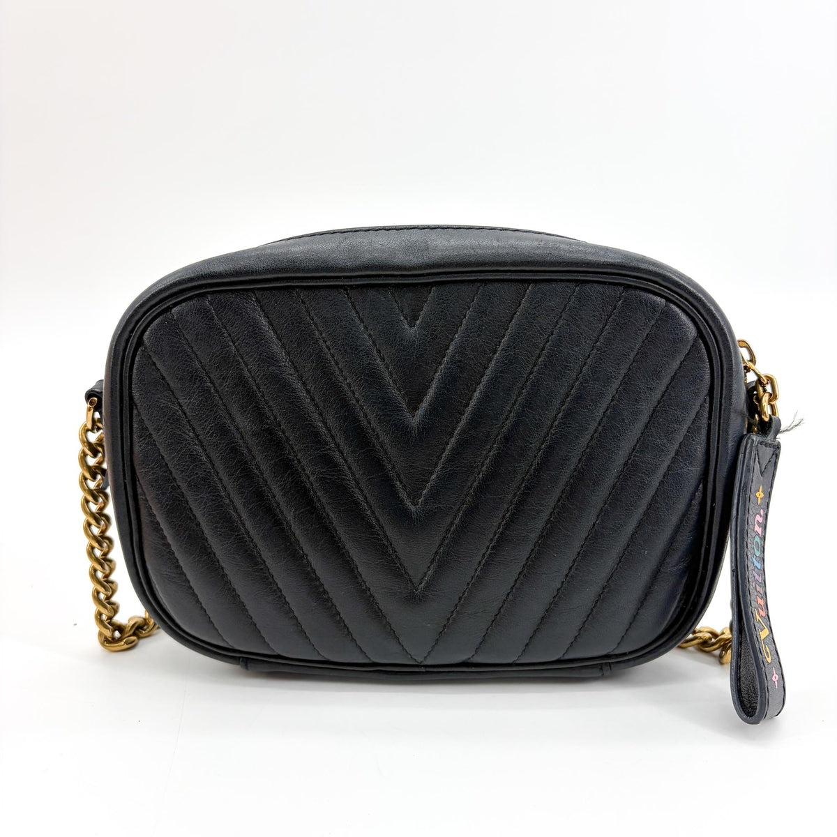 Louis Vuitton New Wave Camera Quilted Leather Black Leather Handbag (Pre-Owned)