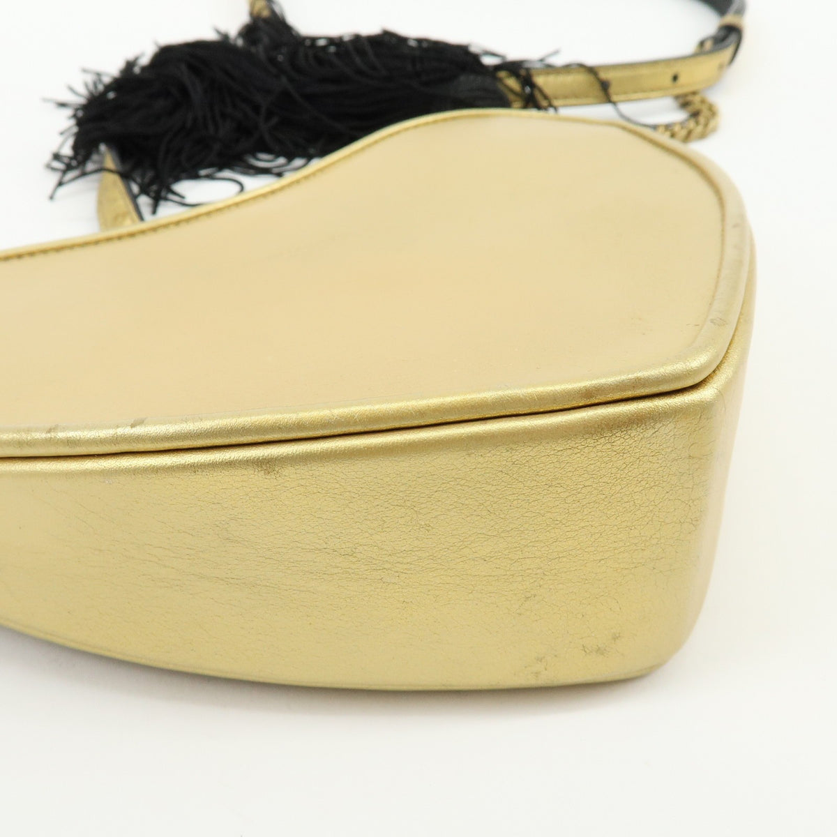 Saint Laurent Love Heart Tassel Chain Leather Gold Leather Handbag (Pre-Owned)