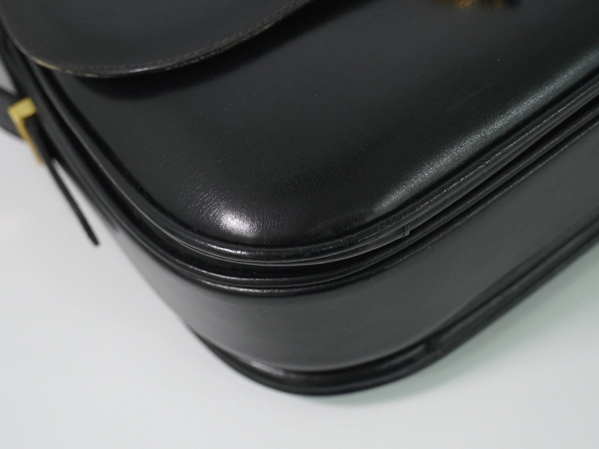 Celine Shoulder Leather Black Leather Shoulder Bag Bag (Pre-Owned)