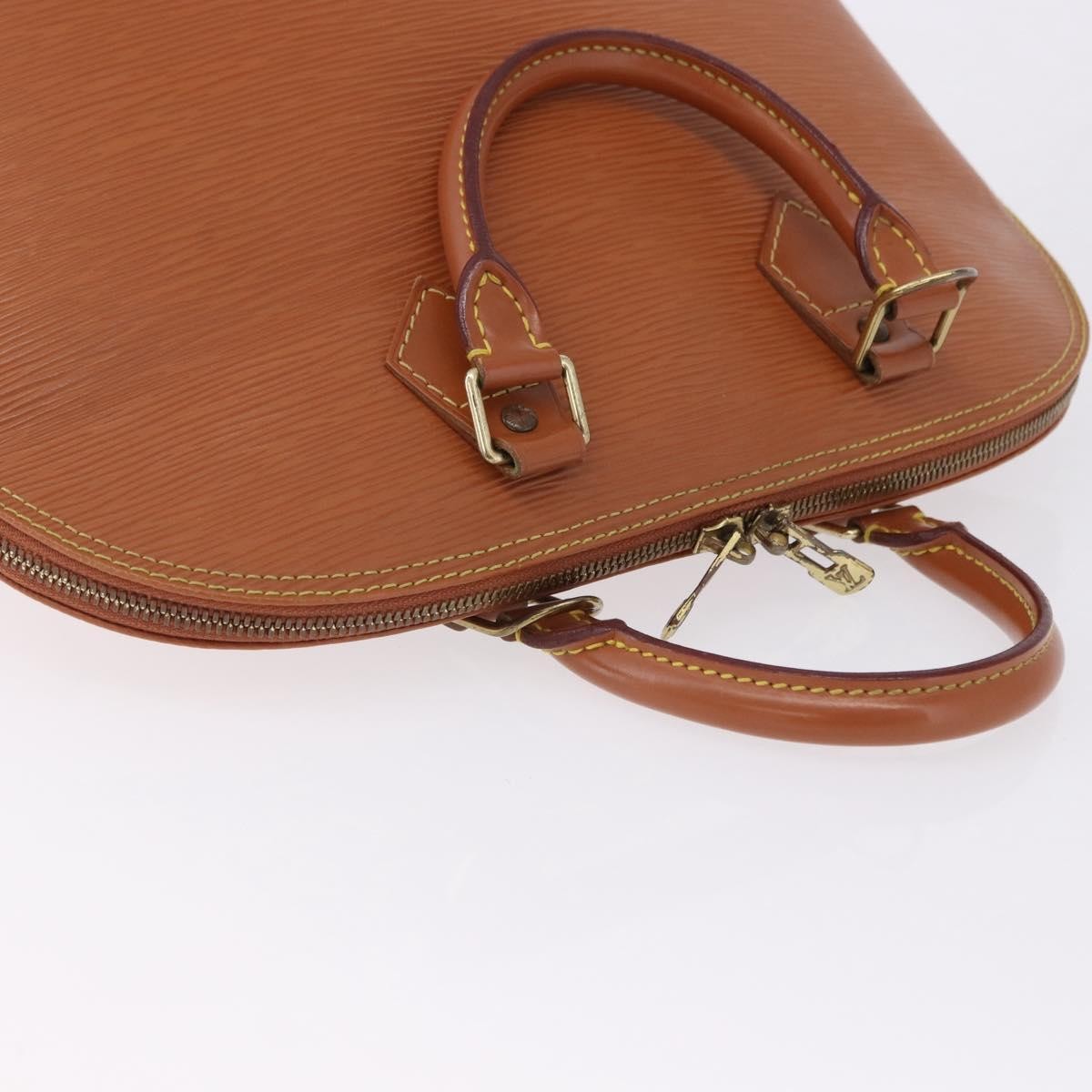 Louis Vuitton Alma Epi Leather Gold Leather Handbag (Pre-Owned)