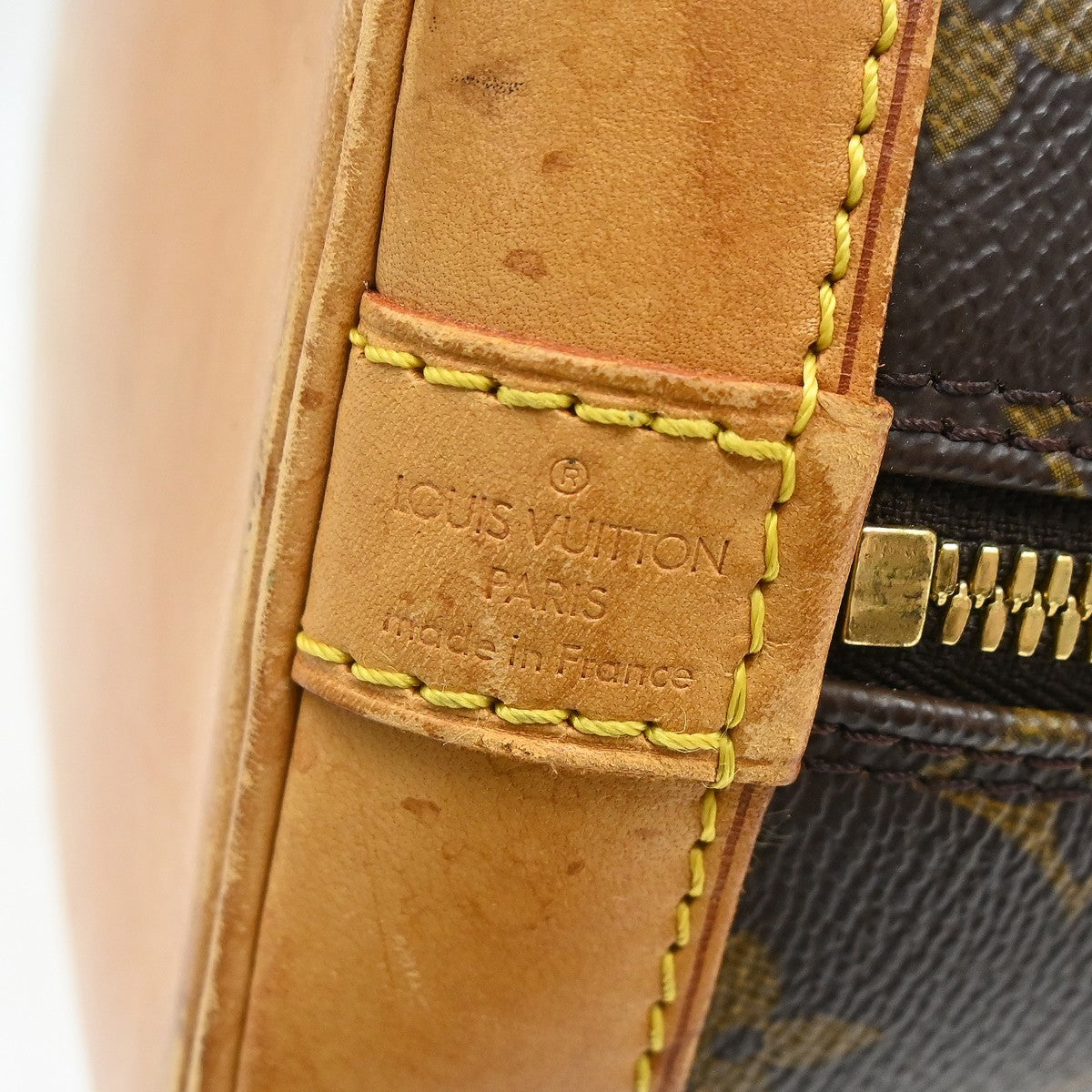 Louis Vuitton Alma Monogram Canvas Brown Canvas Handbag (Pre-Owned)