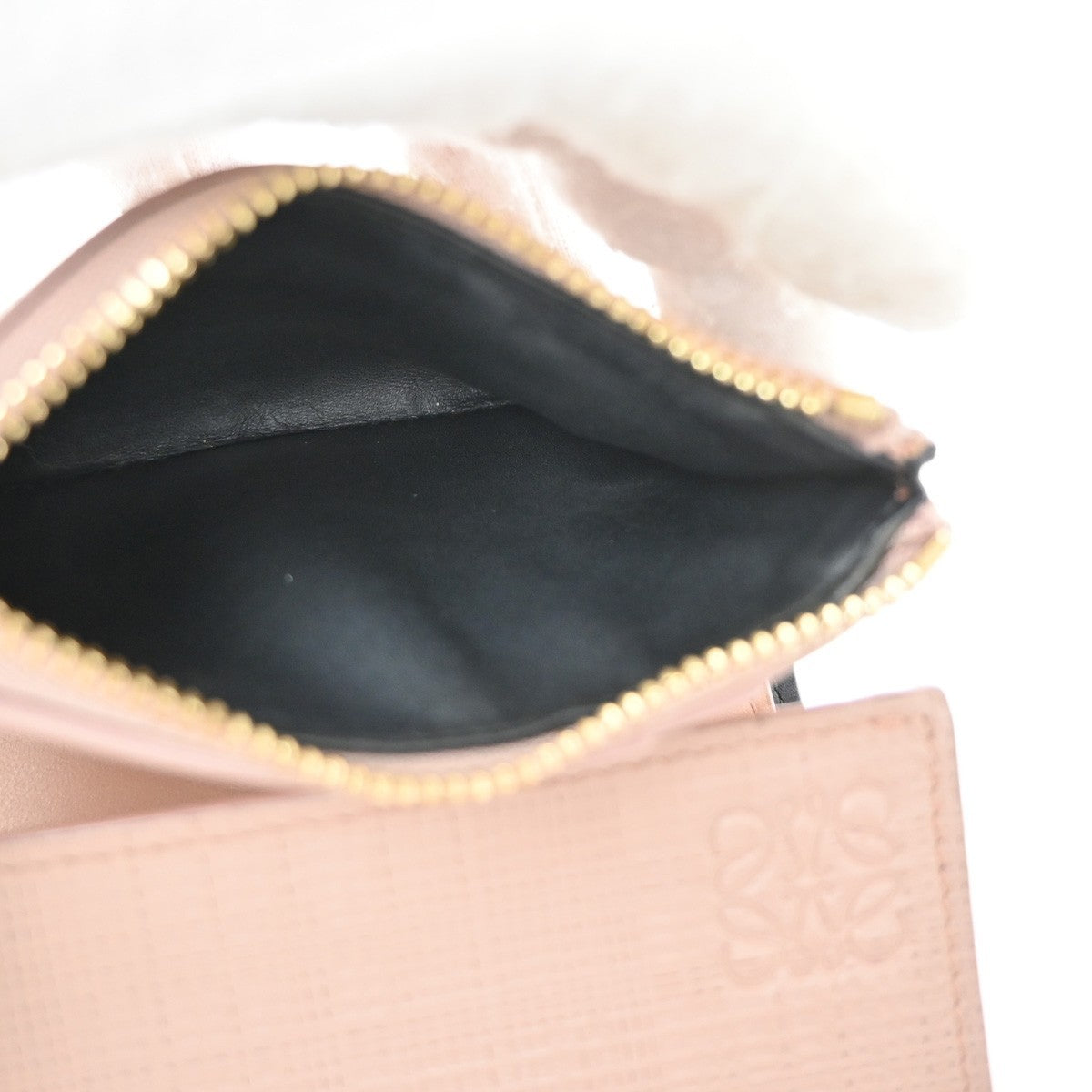 Loewe Anagram Trifold Flap Leather Pink Leather Wallets Accessory (Pre-Owned)