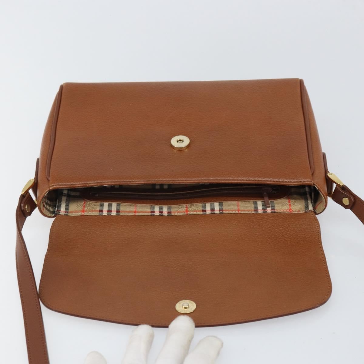 Burberry Vintage Leather Brown Leather Shoulder Bag Bag (Pre-Owned)