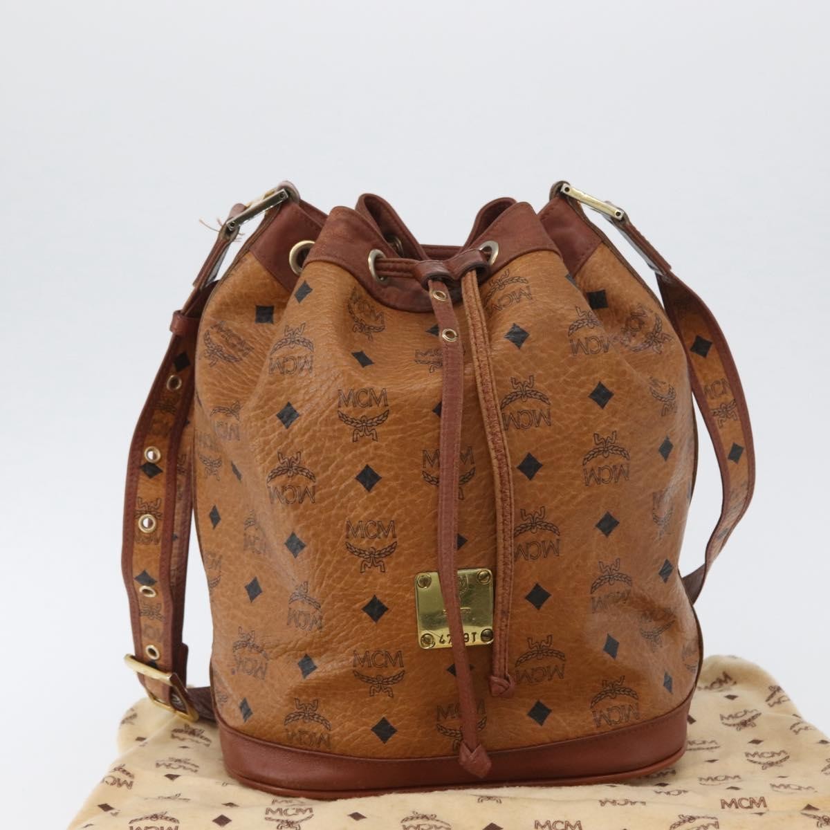 MCM Visetos Canvas Brown Canvas Shoulder Bag Bag (Pre-Owned)