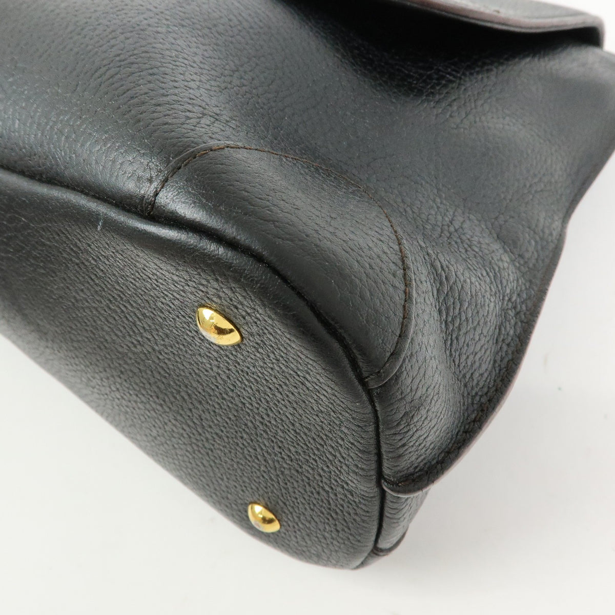 MCM Vintage Leather Black Leather Shoulder Bag Bag (Pre-Owned)